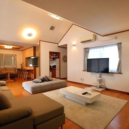 Guesthouse Akabana Miyakojima  ภายนอก รูปภาพ