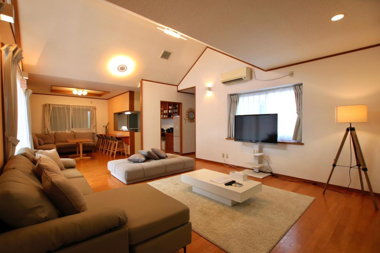 Guesthouse Akabana Miyakojima  ภายนอก รูปภาพ